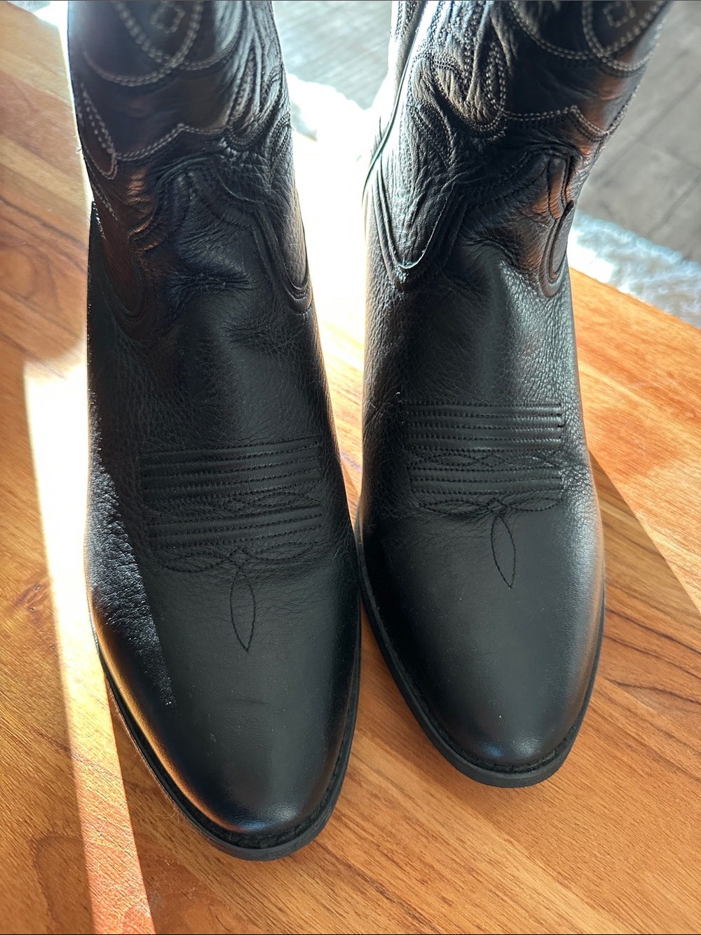 ARIAT woman’s Heritage boots size 10 EUC - Picture 5 of 8